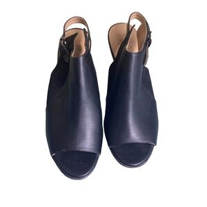 Naturalizer black heels size 9